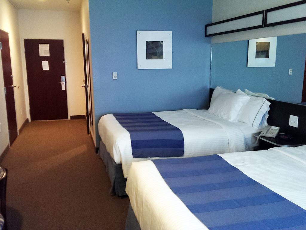Three Rivers Inn & Suites Port Arthur Habitación foto